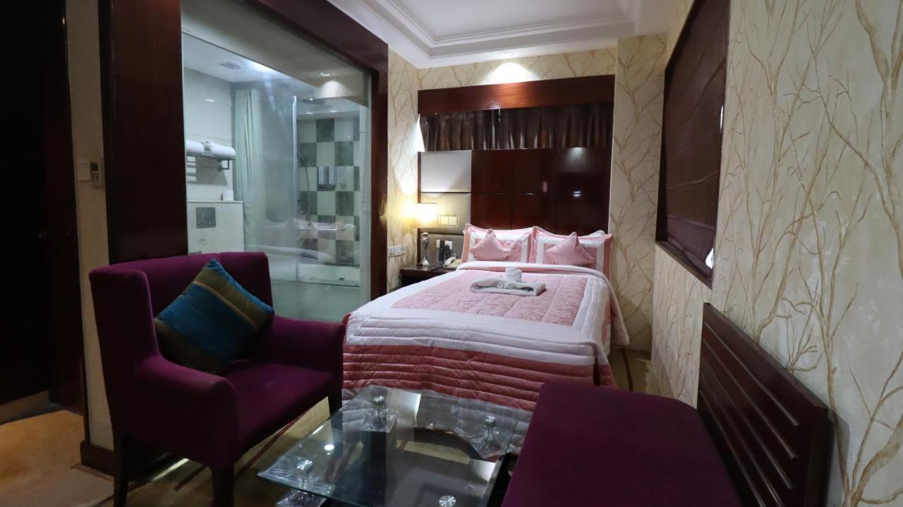 Skycity Hotel Gurgaon Ngoại thất bức ảnh