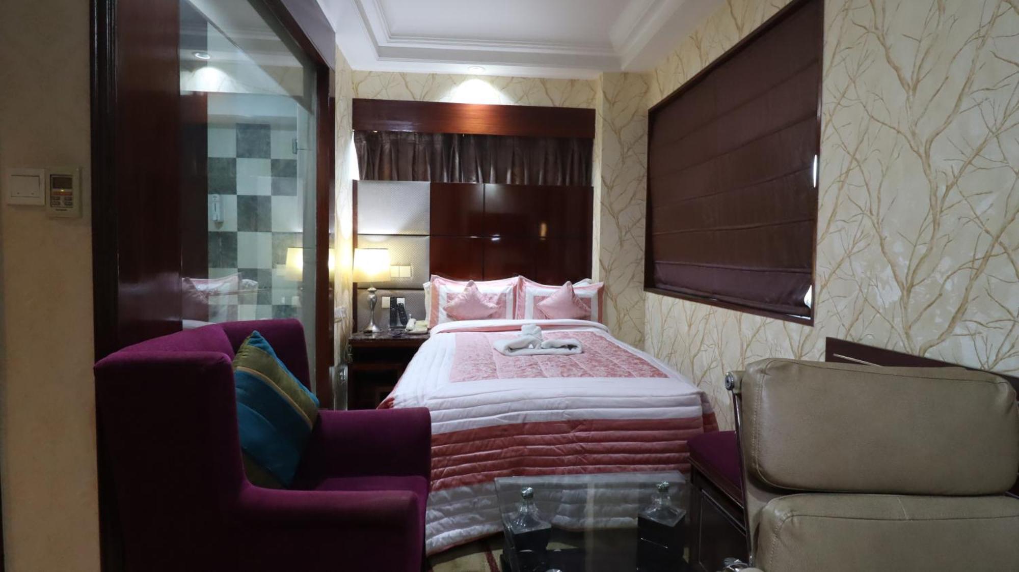 Skycity Hotel Gurgaon Ngoại thất bức ảnh