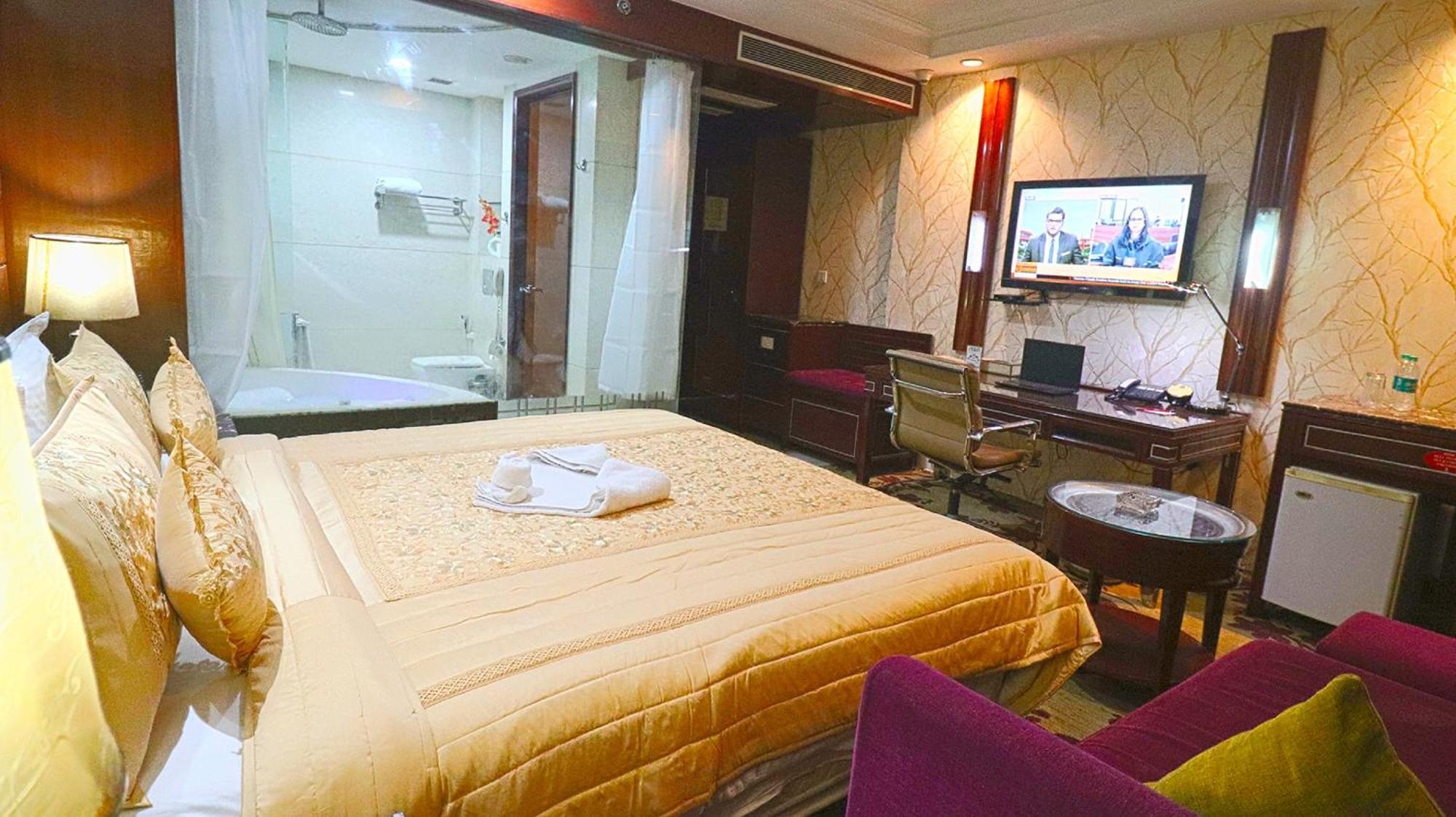 Skycity Hotel Gurgaon Ngoại thất bức ảnh