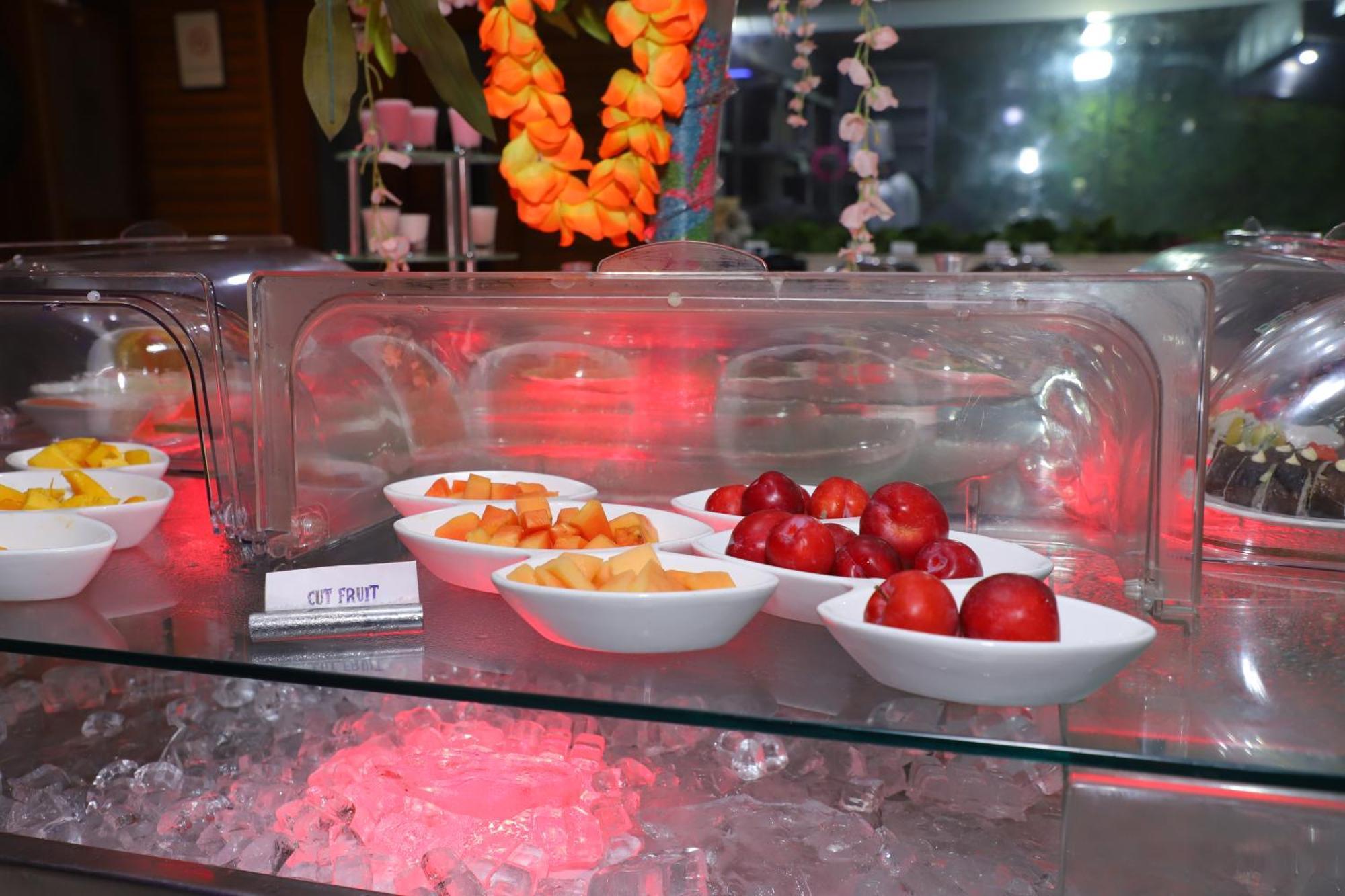 Skycity Hotel Gurgaon Ngoại thất bức ảnh