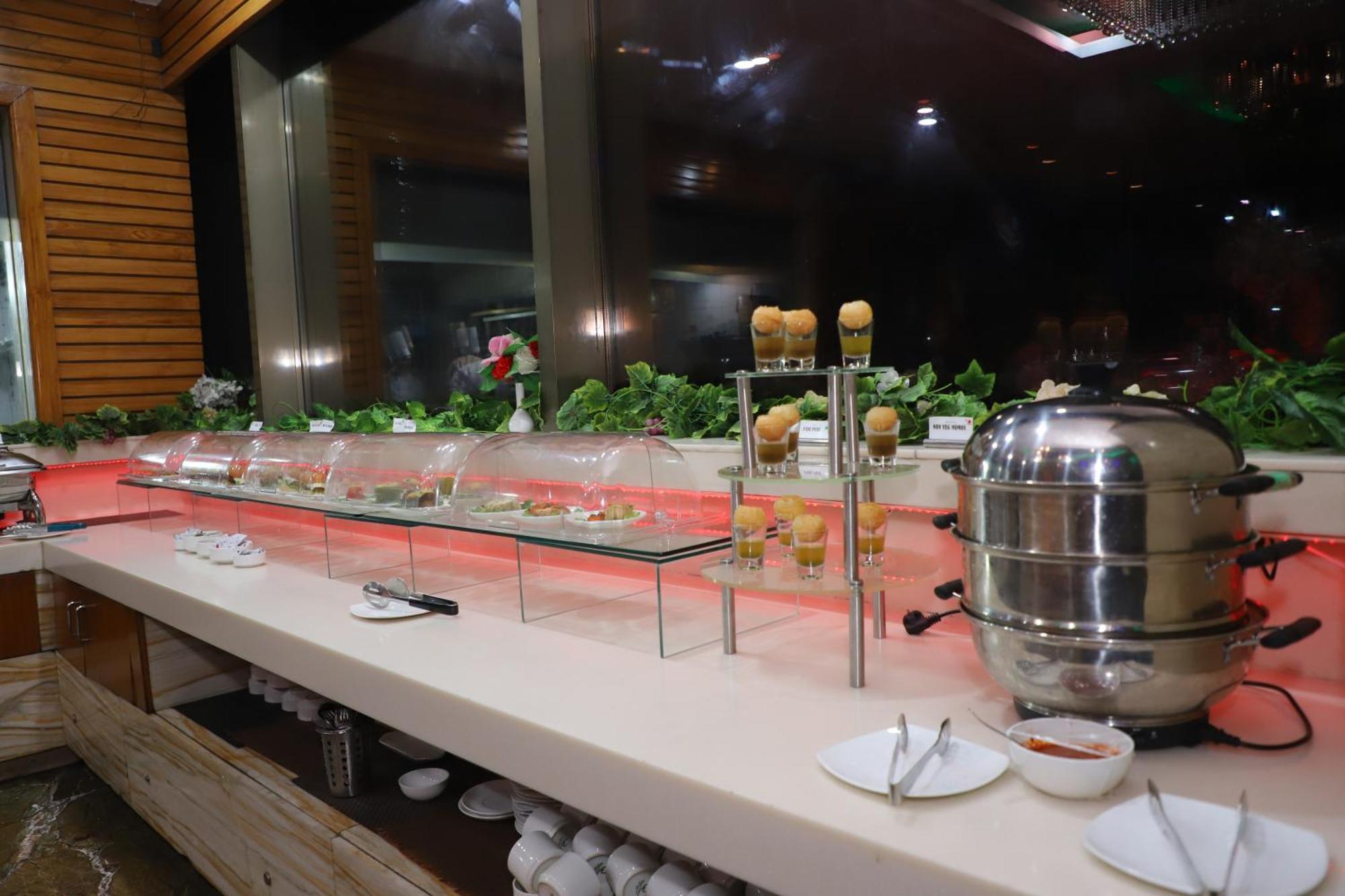 Skycity Hotel Gurgaon Ngoại thất bức ảnh